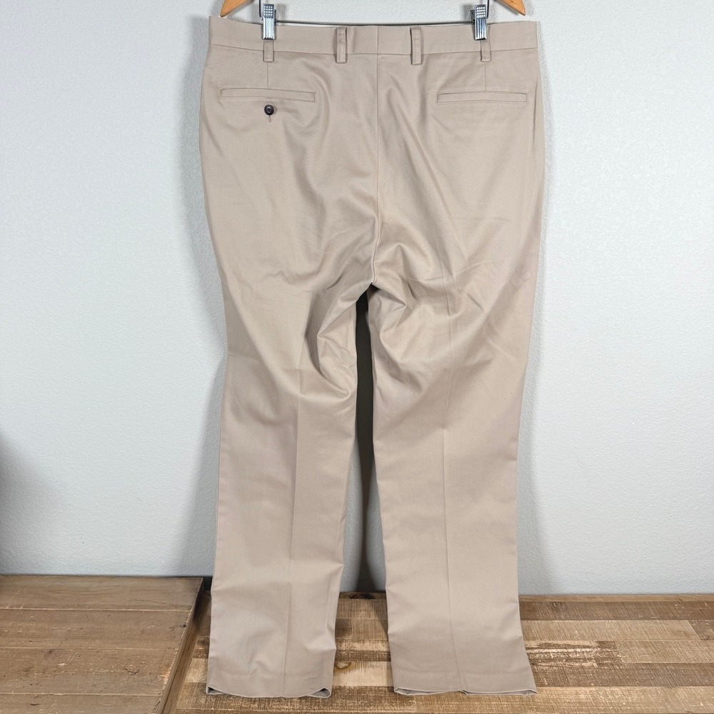 Orvis Chino Pants Mens 38x34 Tan Khaki Flat Front Straight Leg Cotton Twill read - Picture 2 of 9